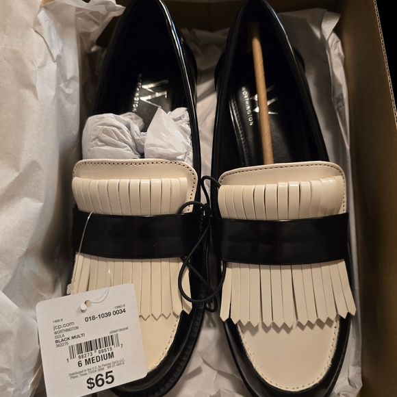 Worthington Black and Cream Women's Loafers - Picture 3 of 4